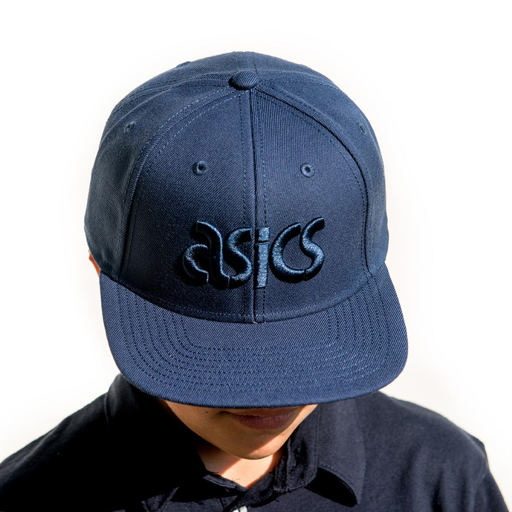 Asics snap back training cap Navy Blue
